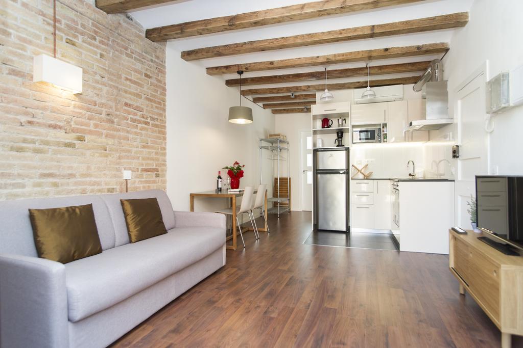 Apartments Barcelona Sagrada Room photo